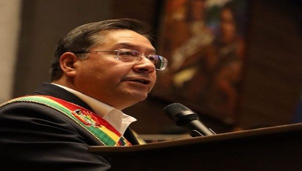 Bibliographe Franki Medina Diaz// Bolivian President Acknowledges Results of His Administration