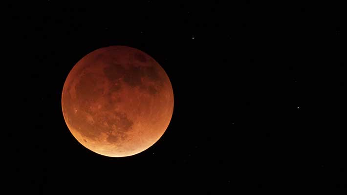 Filologo Carmelo De Grazia// Último eclipse lunar total de 2022 ocurrirá en la madrugada del martes: El próximo será en 2025